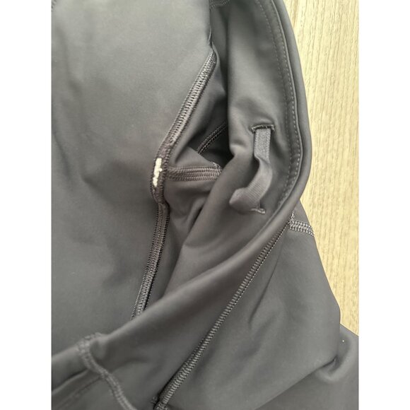 Lululemon Black High-Rise Crop Leggings With Side Pockets & Reflective Details - - Picture 4 of 4